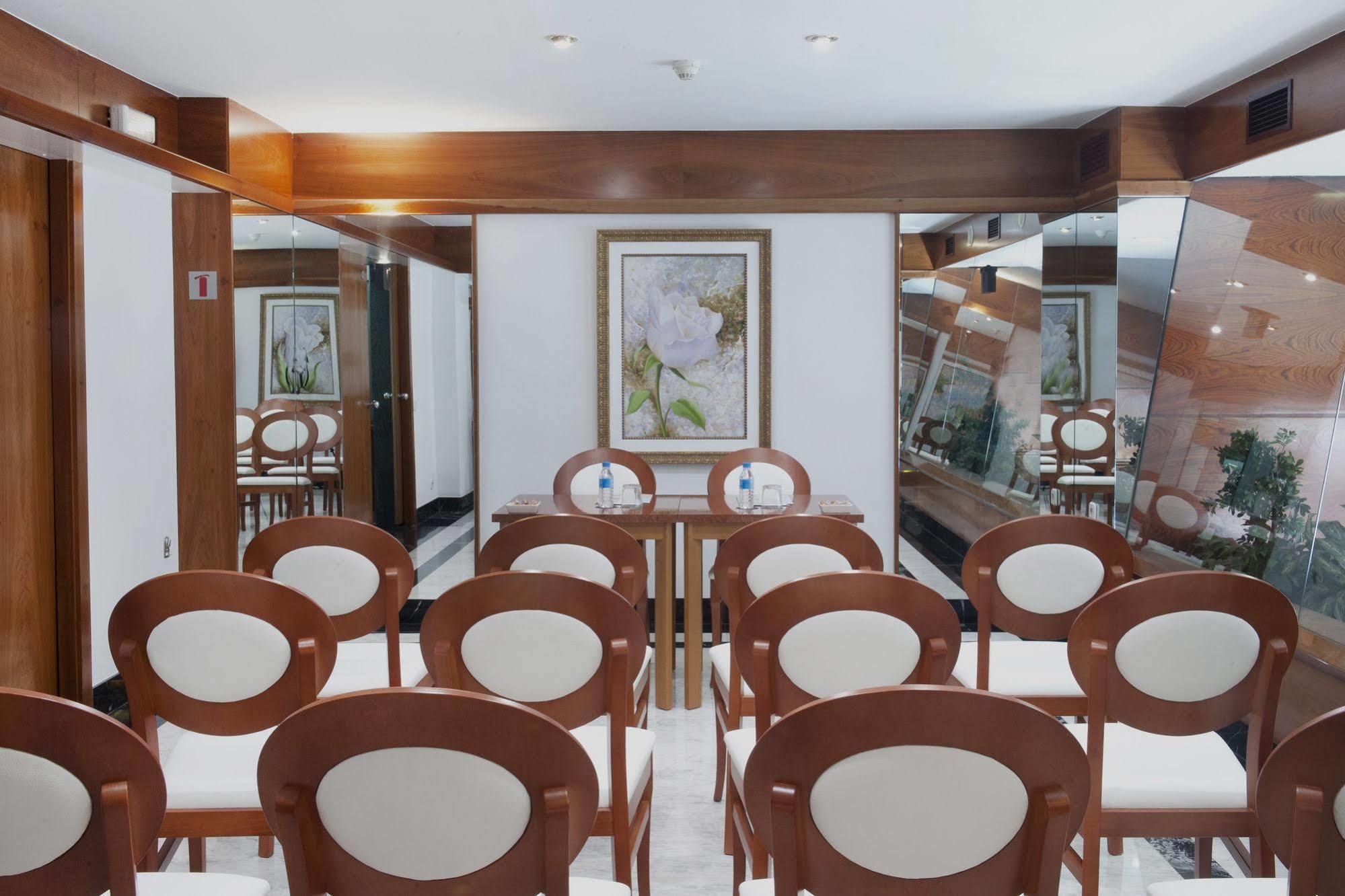 ברצלונה Acacia Suite מראה חיצוני תמונה